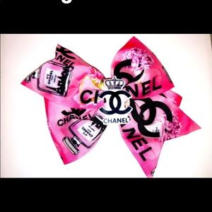 Large Chanel Bow ✨FREE SHIPPING ON 5+ BOWS✨